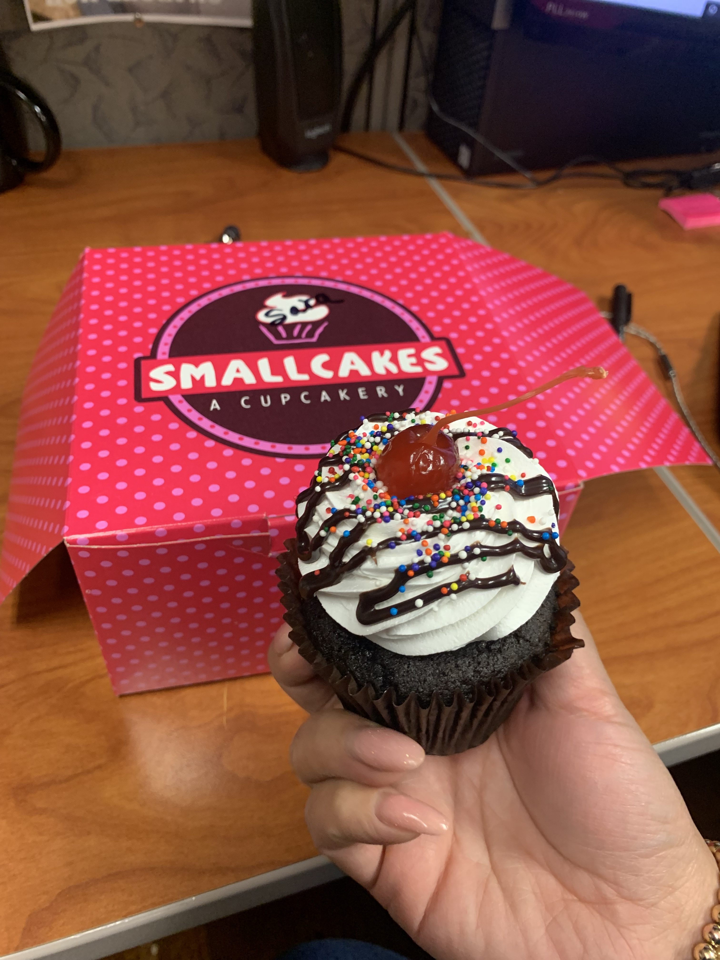 Smallcakes - a Cupcakery